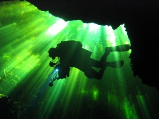 Explora cavernas